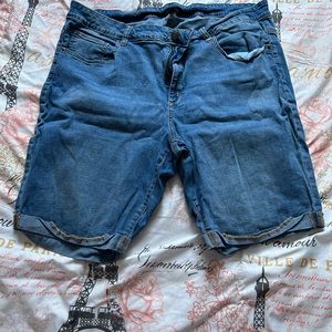 Plus size shorts